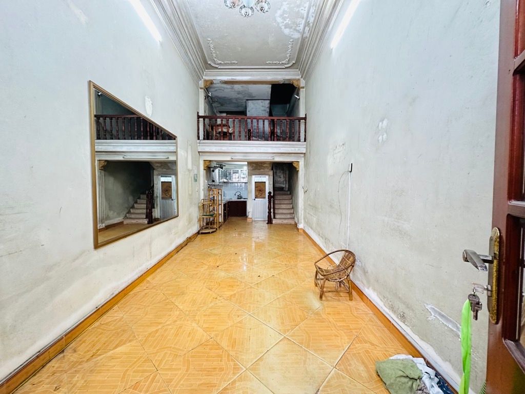 Bán nhà Kim Ngưu - diện tích 34,6m2 5 tầng - Lô góc - giá 8,5 tỷ