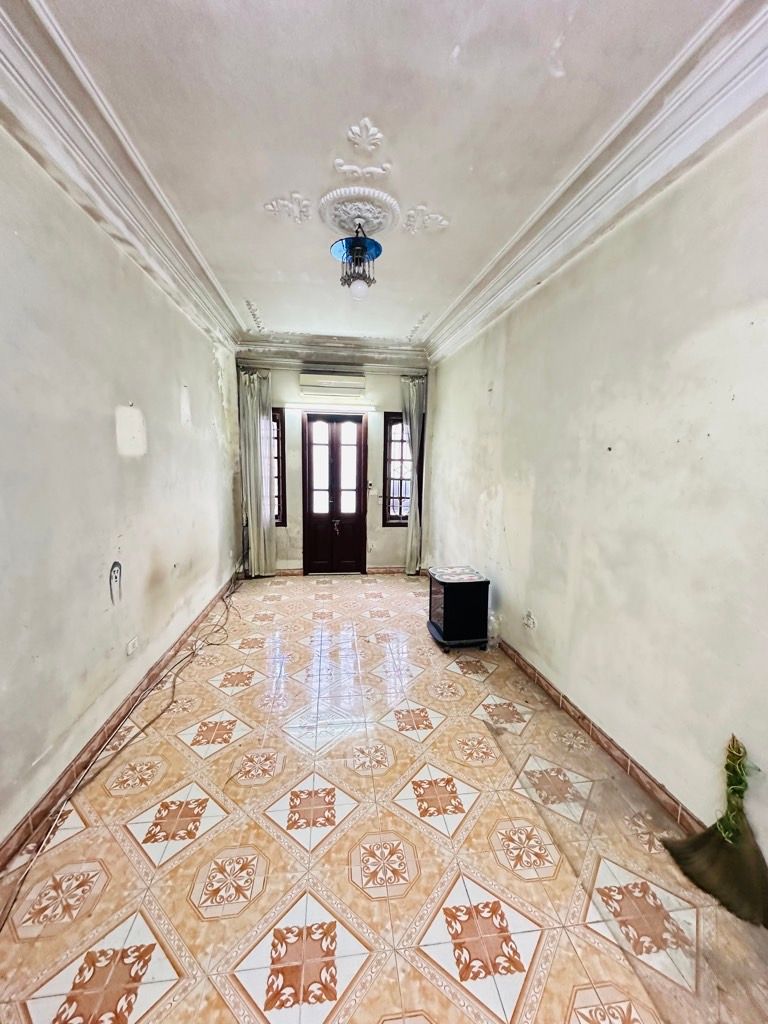 Bán nhà Kim Ngưu - diện tích 34,6m2 5 tầng - Lô góc - giá 8,5 tỷ