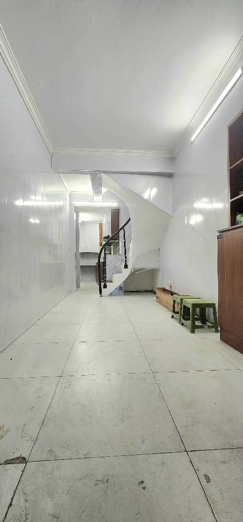 Bán nhà Giếng Mứt - diện tích 25m2 4 tầng - Nhà đẹp hiếm có - giá 5,48 tỷ