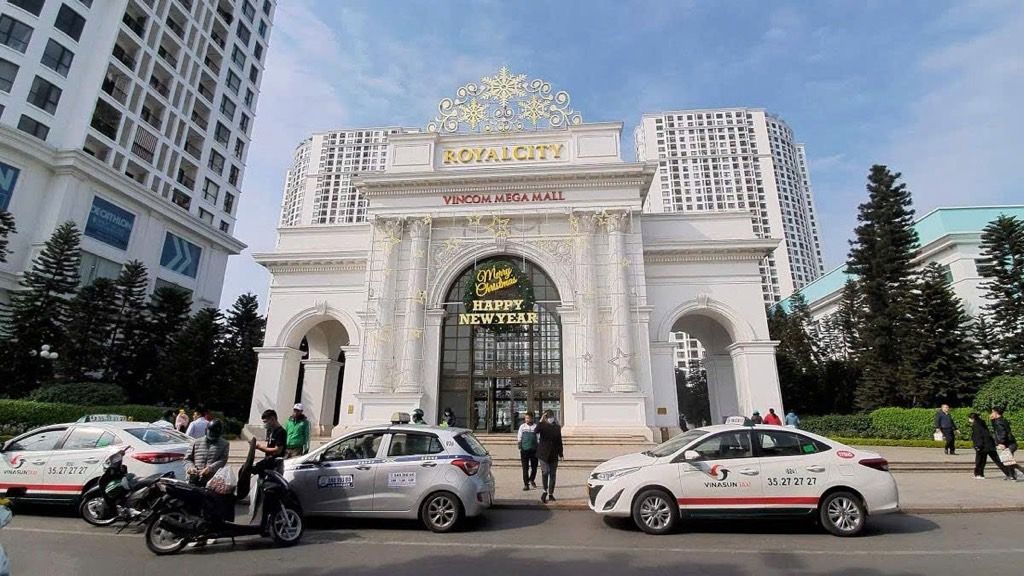 Bán nhà Nguyễn Trãi - diện tích 103m2 1 tầng - Chung cư Royal City - giá 14,2 tỷ