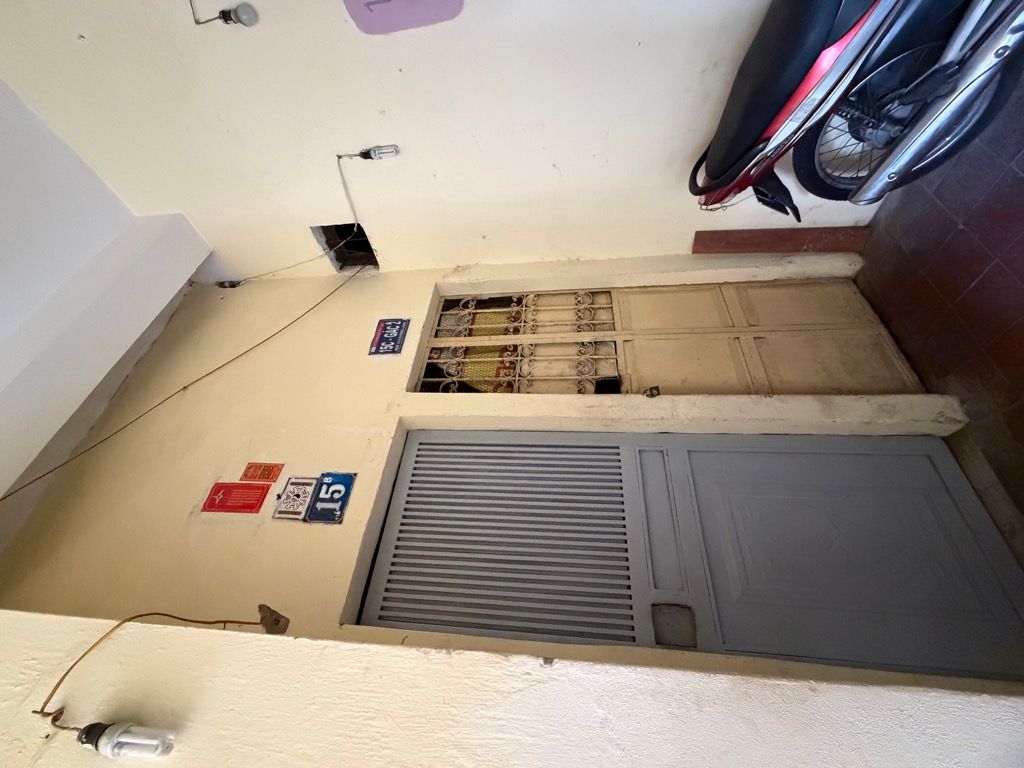 Bán nhà Đường Láng - diện tích 75m2 1 tầng - Căn hộ thông tầng - giá 5,2 tỷ