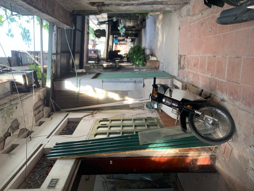 Bán nhà Nguyễn Trãi - diện tích 45m2 1 tầng - Tập thể tầng 1 - giá 3 tỷ