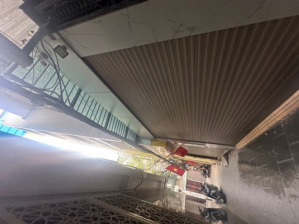 Bán nhà Hoàng Văn Thái - diện tích 66.7m2 4 tầng - Ô tô tránh - giá 21,5 tỷ