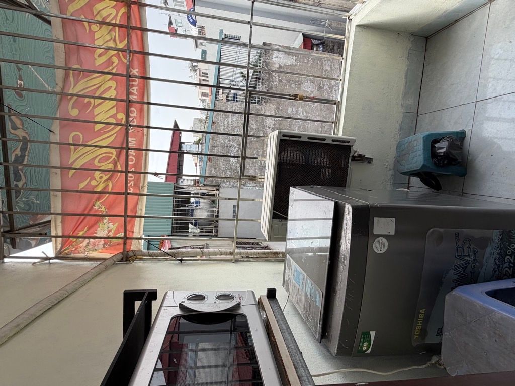 Bán nhà Văn Hương - diện tích 34m2 5 tầng - Lô góc - giá 1,95 tỷ