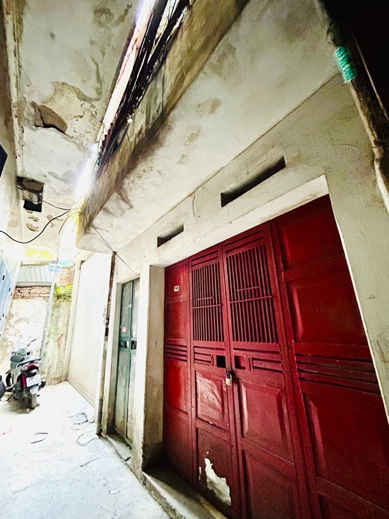 Bán nhà Minh Khai - diện tích 28,3m2 1 tầng - Gần phố - giá 6,65 tỷ