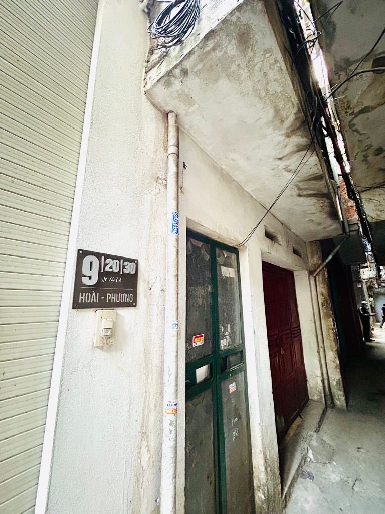 Bán nhà Minh Khai - diện tích 28,3m2 1 tầng - Gần phố - giá 6,65 tỷ