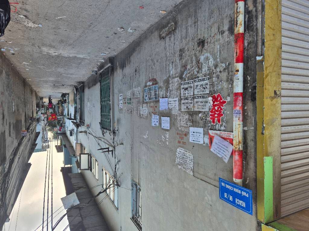 Bán nhà Định Công Hạ - diện tích 30m2 2 tầng - Cần bán gấp - giá 2,2 tỷ