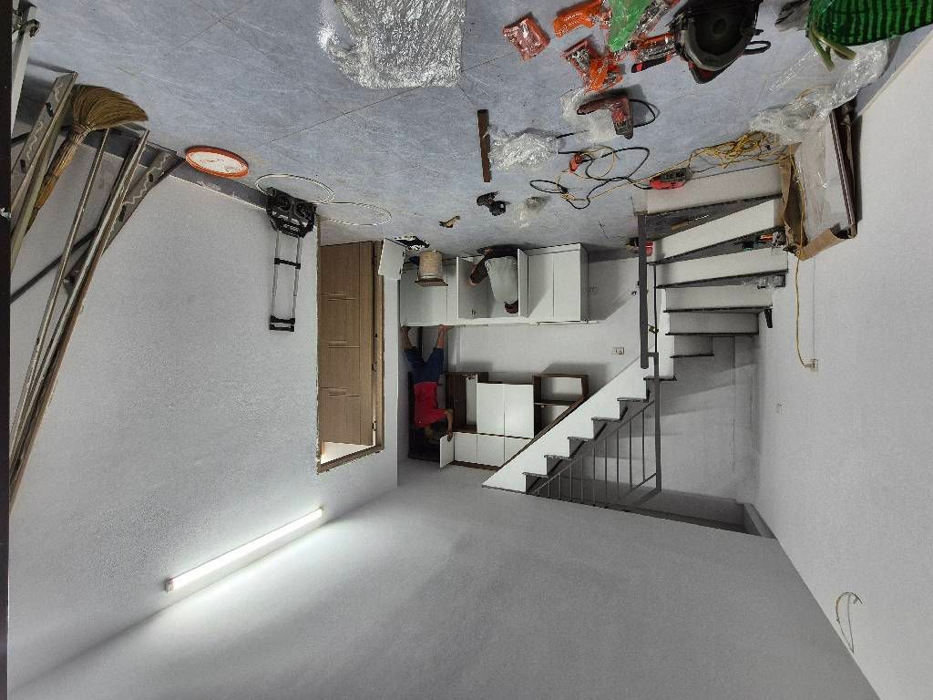 Bán nhà Định Công Hạ - diện tích 30m2 2 tầng - Cần bán gấp - giá 2,2 tỷ