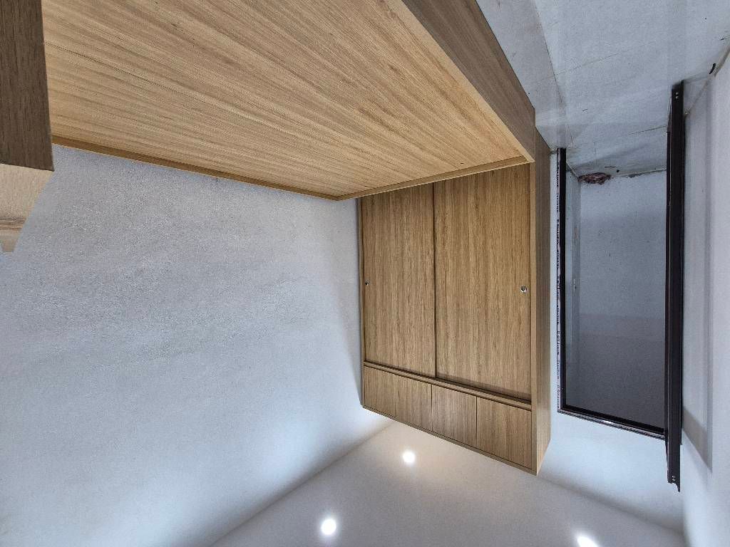 Bán nhà Định Công Hạ - diện tích 30m2 2 tầng - Cần bán gấp - giá 2,2 tỷ