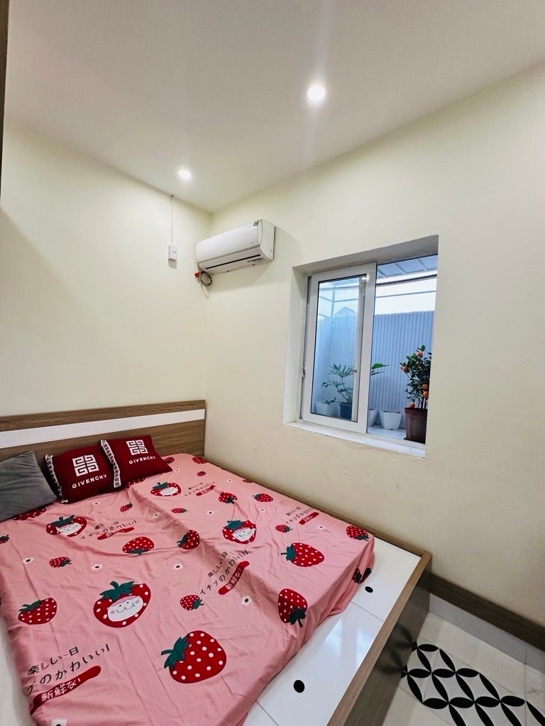 Bán nhà Bạch Mai - diện tích 30m2 1 tầng - Sổ đỏ chính chủ - giá 2,35 tỷ