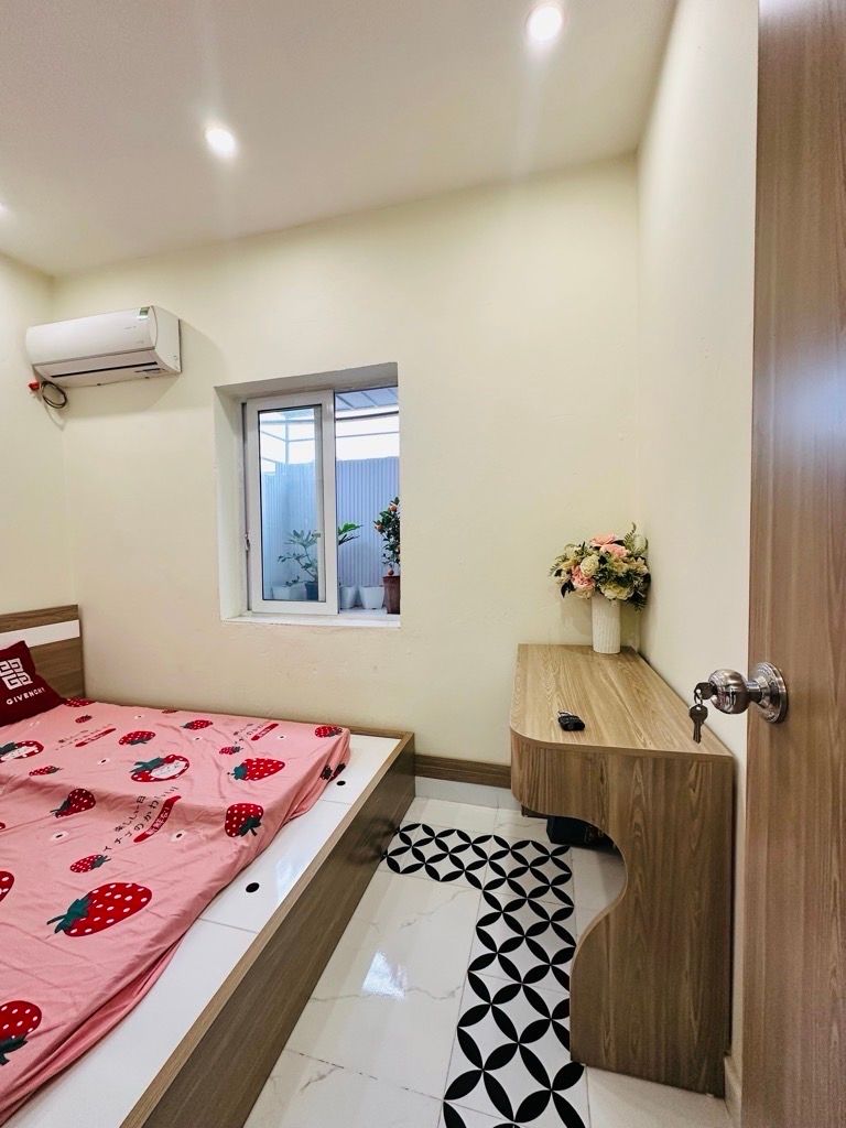 Bán nhà Bạch Mai - diện tích 30m2 1 tầng - Sổ đỏ chính chủ - giá 2,35 tỷ