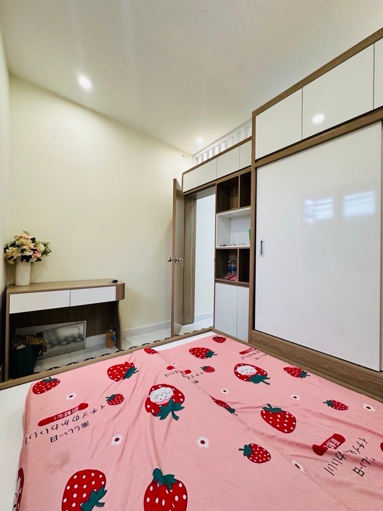 Bán nhà Bạch Mai - diện tích 30m2 1 tầng - Sổ đỏ chính chủ - giá 2,35 tỷ