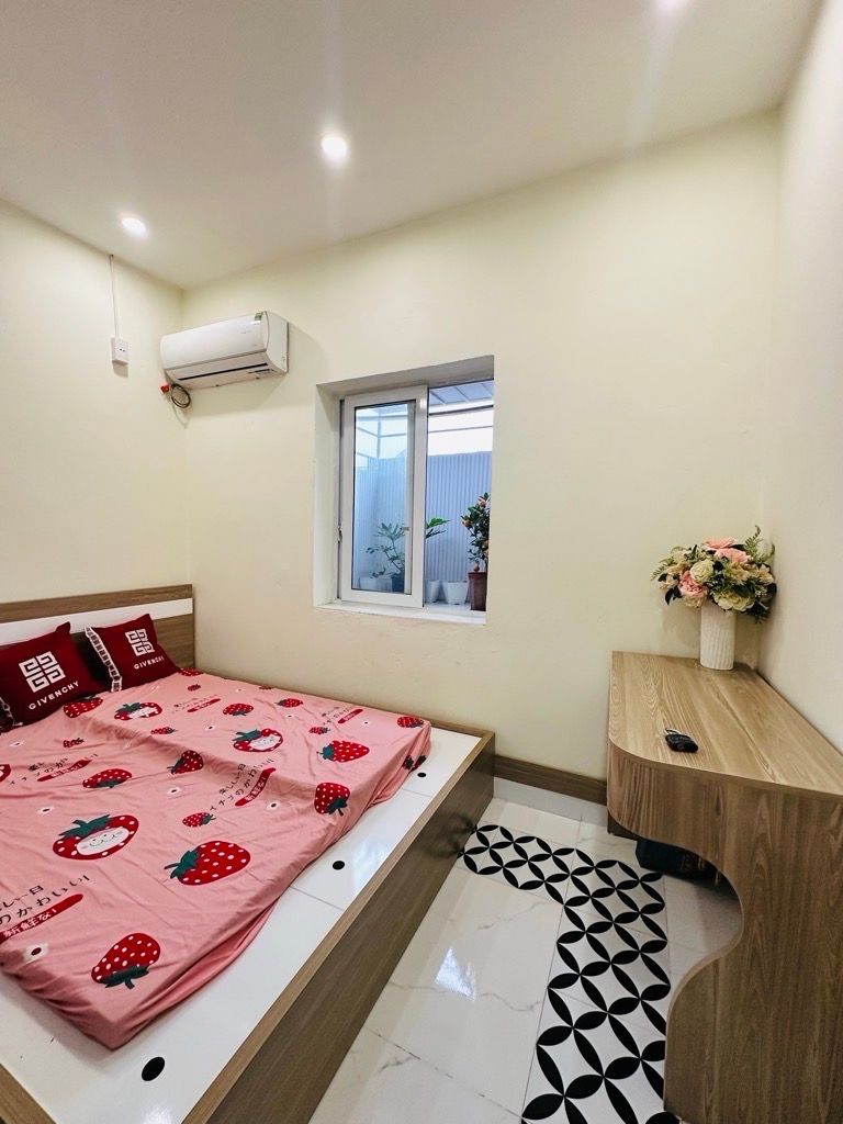 Bán nhà Bạch Mai - diện tích 30m2 1 tầng - Sổ đỏ chính chủ - giá 2,35 tỷ