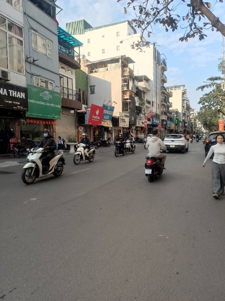 Bán nhà Bạch Mai - diện tích 40m2 1 tầng - Căn hộ chung cư mini - giá 2,35 tỷ