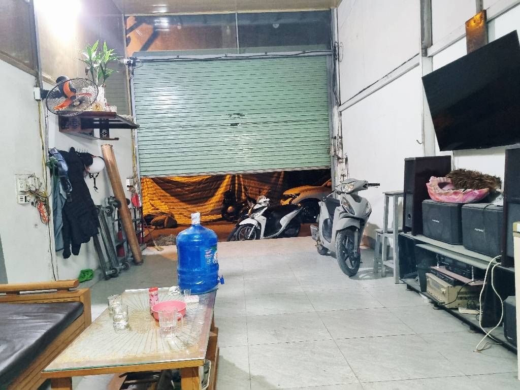 Bán nhà Thúy Lĩnh - diện tích 40m2 3 tầng - Ô tô tránh - giá 6,8 tỷ