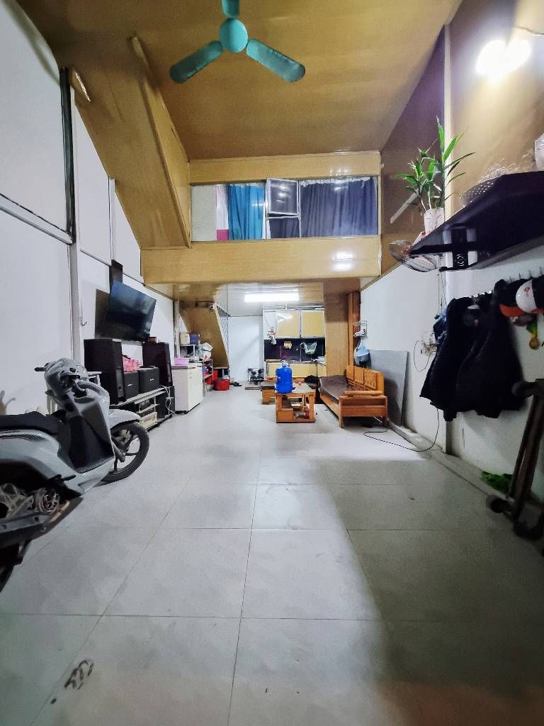 Bán nhà Thúy Lĩnh - diện tích 40m2 3 tầng - Ô tô tránh - giá 6,8 tỷ