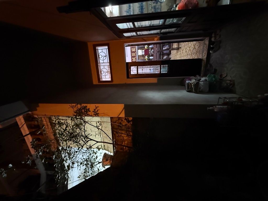 Bán nhà Kim Ngưu - diện tích 77m2 3 tầng - ô tô đỗ gần nhà - giá 21 tỷ