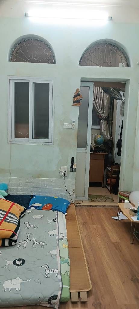 Bán nhà Khương Đình - diện tích 16m2 3 tầng - Bán đất tặng nhà - giá 5,75 tỷ