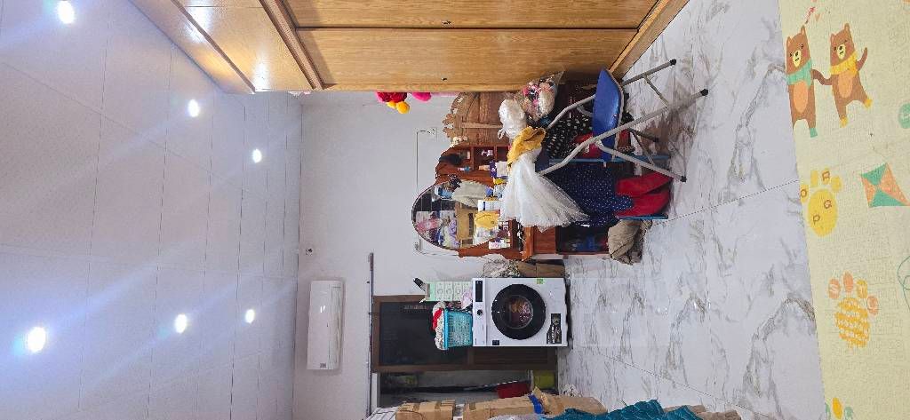 Bán nhà Trương Định - diện tích 120m2 3 tầng - Căn góc - giá 4,8 tỷ