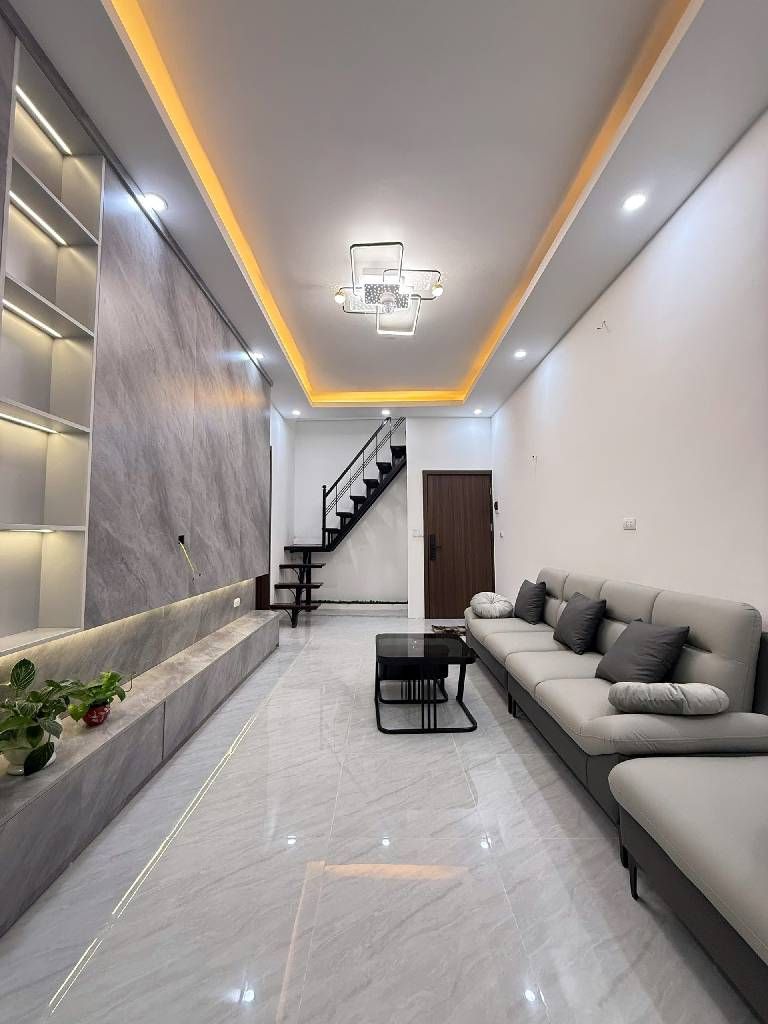 Bán nhà Kim Liên - diện tích 120m2 4 tầng - Lô góc 3 mặt thoáng - giá 4,6 tỷ
