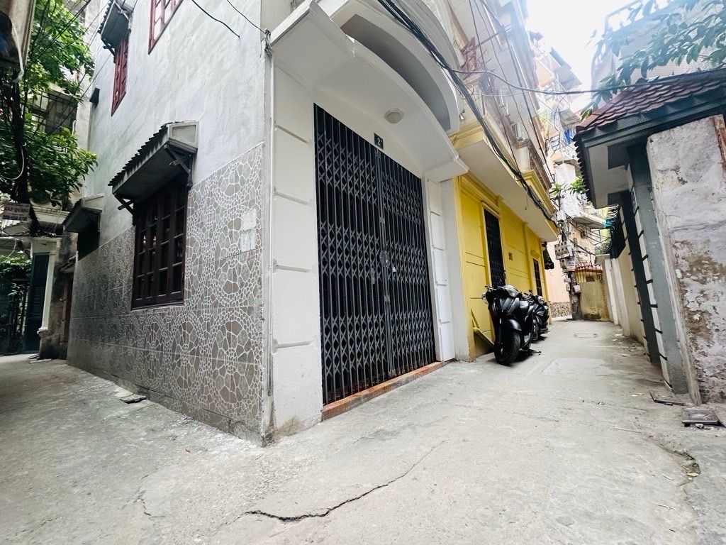 Bán nhà Bùi Xương Trạch - diện tích 25m2 5 tầng - Lô góc 3 mặt thoáng - giá 7,15 tỷ