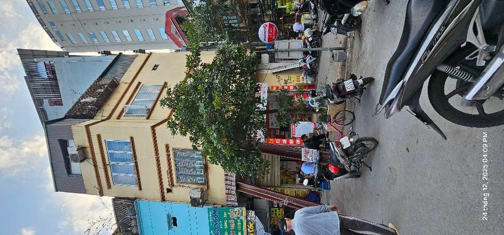 Bán nhà Vĩnh Tuy - diện tích 30.8m2 4 tầng - Lô góc, mặt phố vỉa hè - giá 16,98 tỷ