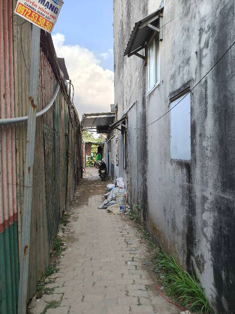 Bán nhà Thúy Lĩnh - diện tích 42m2 2 tầng - nhà căn góc ngõ thẳng đẹp - giá 6,2 tỷ