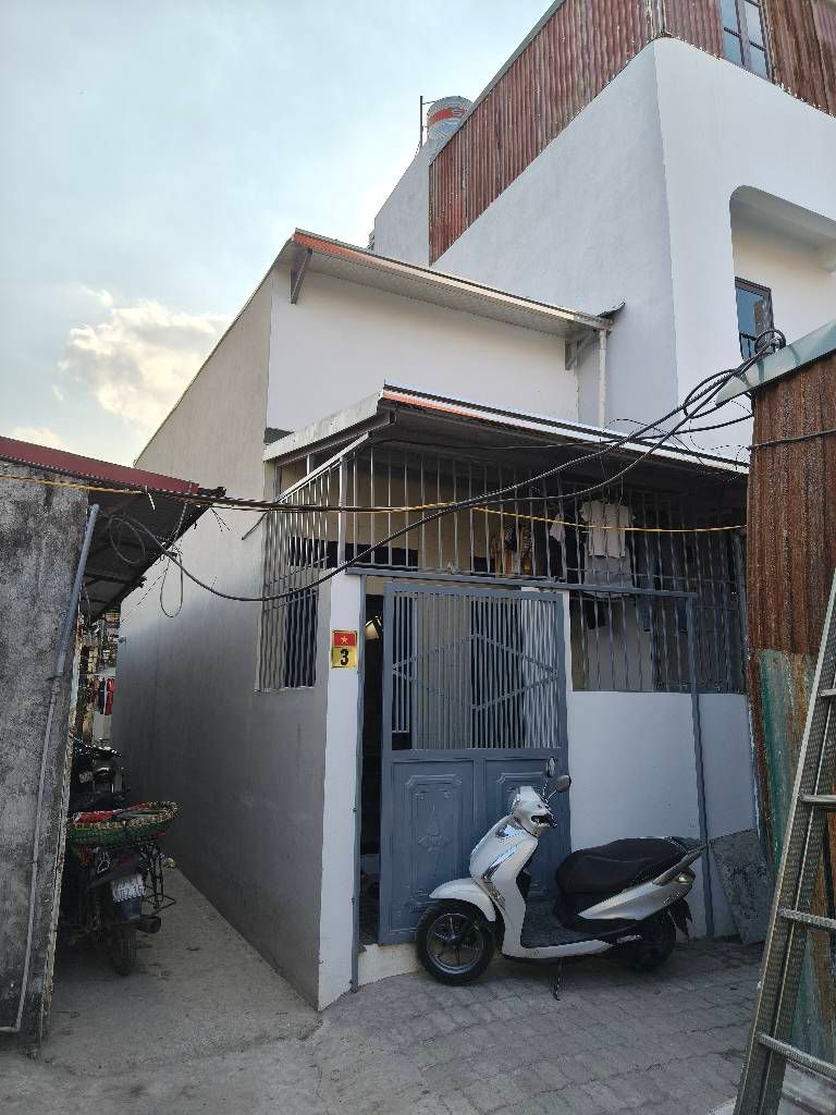 Bán nhà Thúy Lĩnh - diện tích 42m2 2 tầng - nhà căn góc ngõ thẳng đẹp - giá 6,2 tỷ