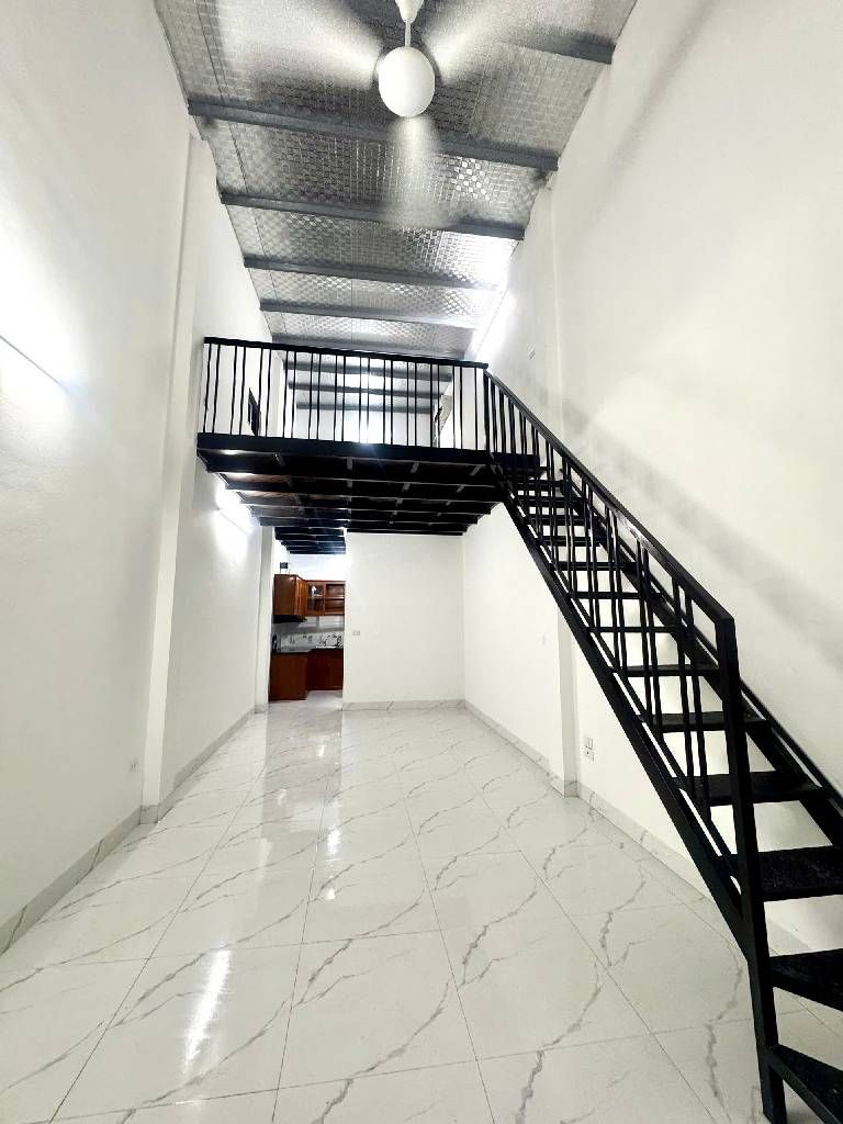 Bán nhà Thúy Lĩnh - diện tích 42m2 2 tầng - nhà căn góc ngõ thẳng đẹp - giá 6,2 tỷ