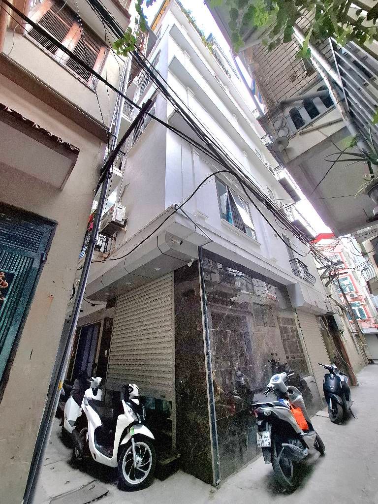 Bán nhà Kim Giang - diện tích 39m2 7 tầng - Lô góc, thang máy - giá 15,6 tỷ