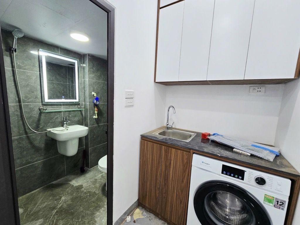 Bán nhà Khương Trung - diện tích 65m2 7 tầng - 18 phòng cho thuê - giá 18,8 tỷ