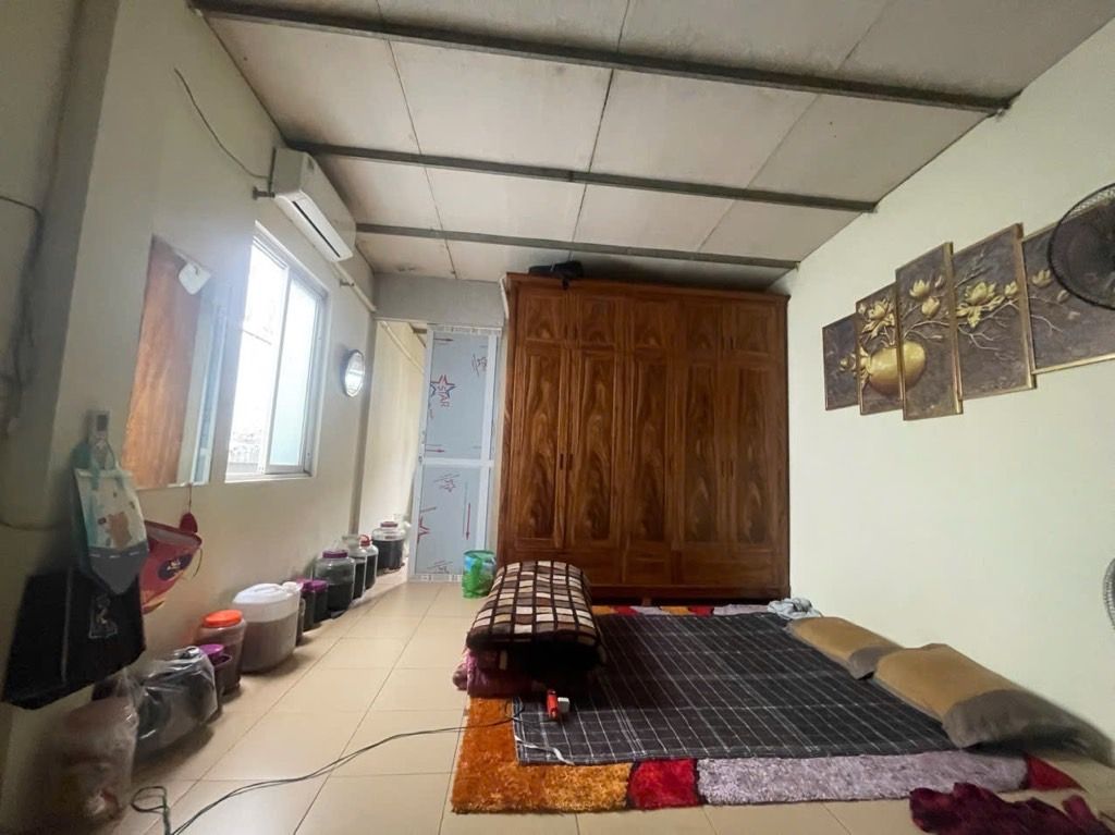 Bán nhà Vân Đồn - diện tích 31m2 3 tầng - Mặt phố - giá 14,5 tỷ