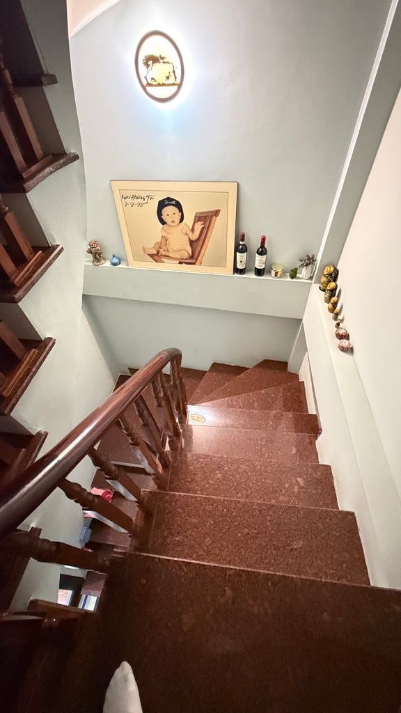 Bán nhà Văn Hương - diện tích 30m2 4 tầng - 2 mặt ngõ - giá 10,5 tỷ