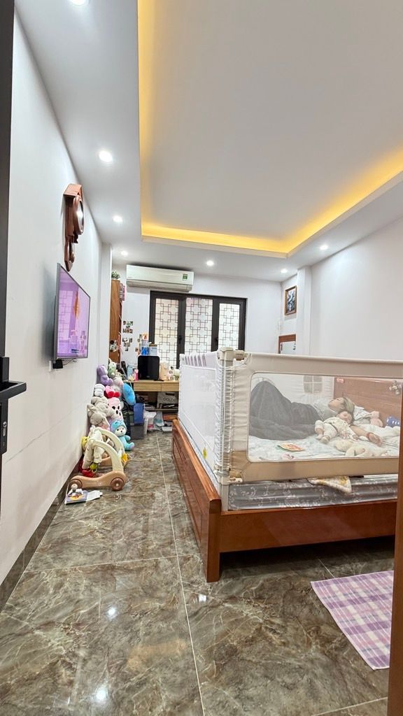 Bán nhà Văn Hương - diện tích 30m2 4 tầng - 2 mặt ngõ - giá 10,5 tỷ