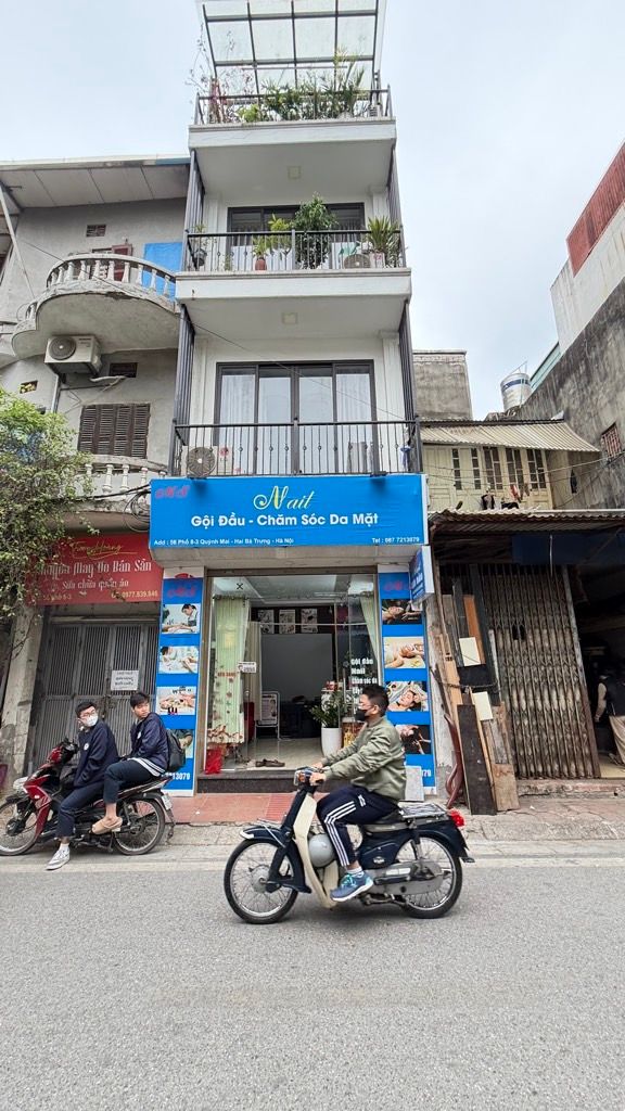 Bán nhà Phố 8/3 - diện tích 36m2 4 tầng - Mặt phố kinh doanh sầm uất - giá 13,5 tỷ