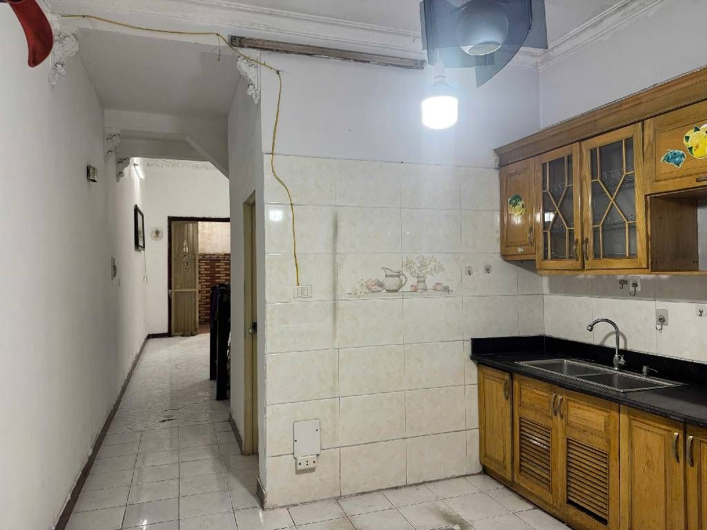 Bán nhà Yên Lạc - diện tích 58.7m2 3 tầng - Kinh doanh online - giá 12,6 tỷ