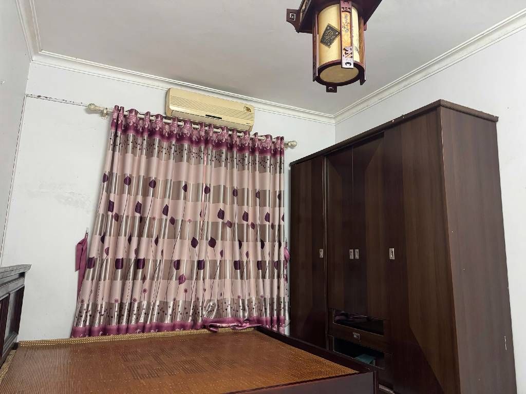 Bán nhà Yên Lạc - diện tích 58.7m2 3 tầng - Kinh doanh online - giá 12,6 tỷ