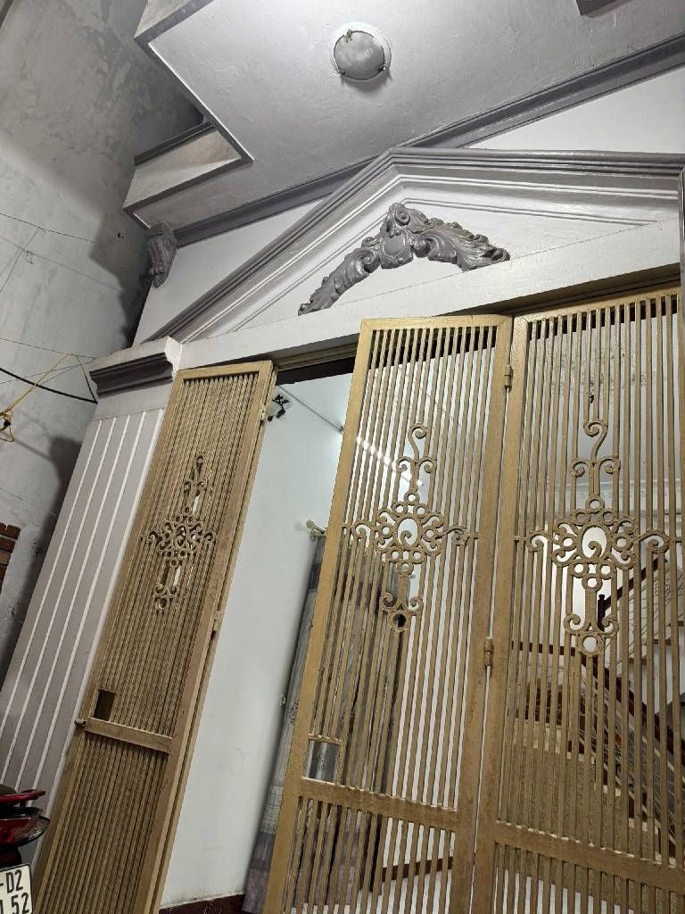 Bán nhà Yên Lạc - diện tích 58.7m2 3 tầng - Kinh doanh online - giá 12,6 tỷ