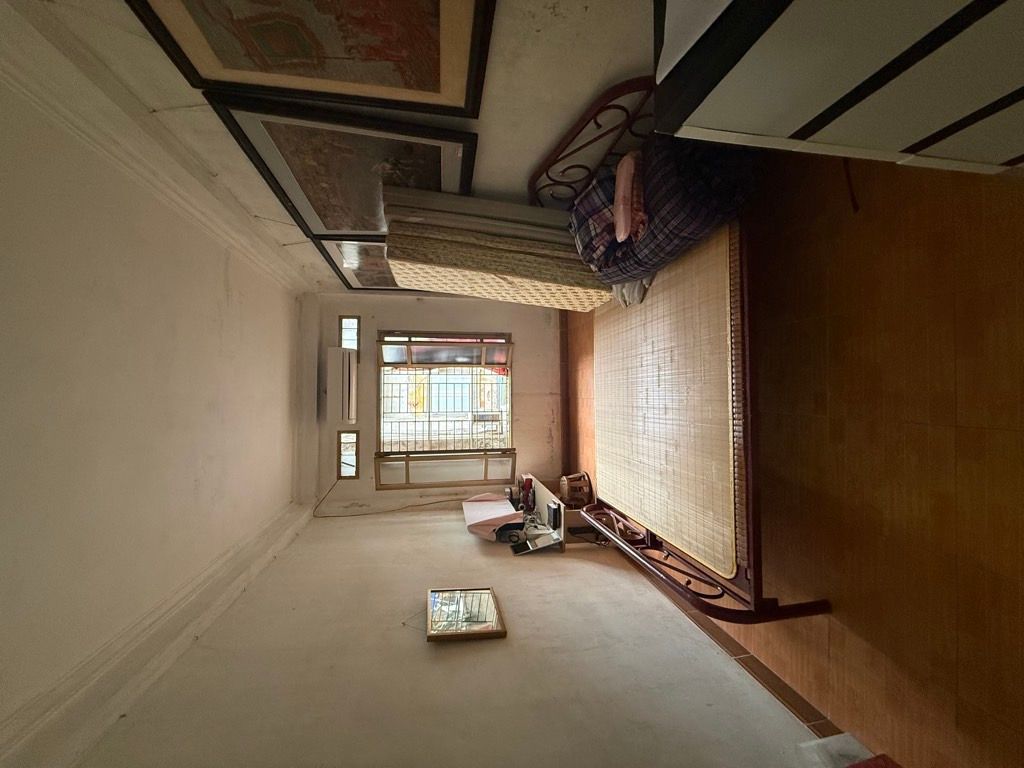 Bán nhà Tân Mai - diện tích 80m2 2 tầng - Nhà đẹp hiếm có - giá 4,3 tỷ