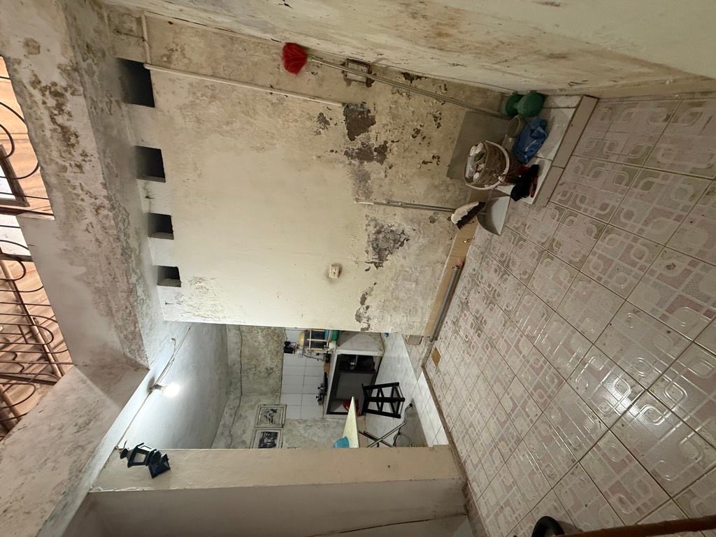 Bán nhà Tân Mai - diện tích 80m2 2 tầng - Nhà đẹp hiếm có - giá 4,3 tỷ