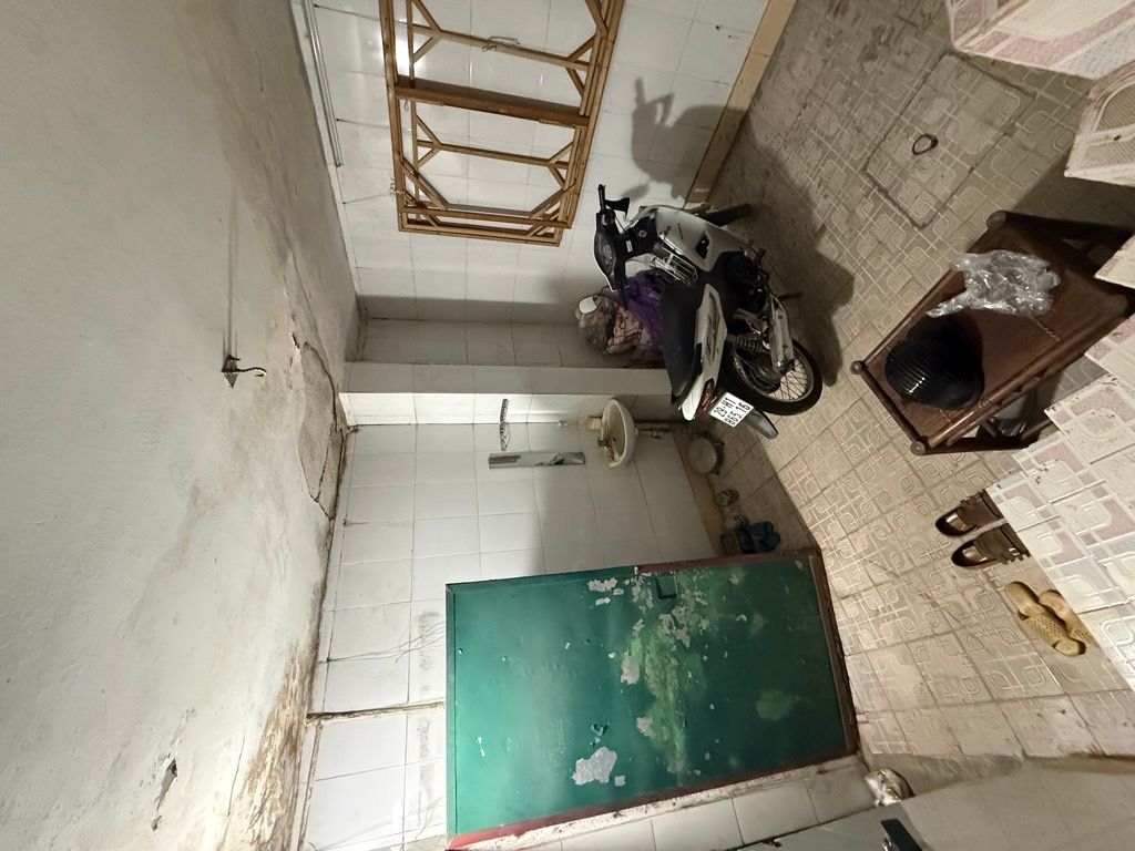 Bán nhà Tân Mai - diện tích 80m2 2 tầng - Nhà đẹp hiếm có - giá 4,3 tỷ