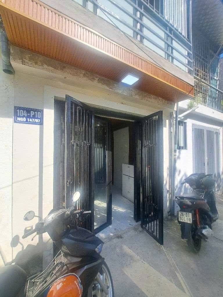 Bán nhà Tập thể Tân Mai - diện tích 55m2 2 tầng - Ô tô đỗ cửa - giá 3,75 tỷ