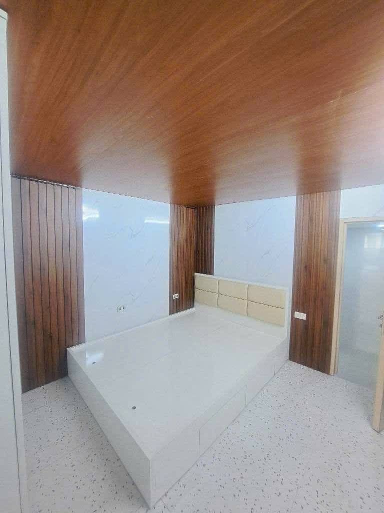 Bán nhà Tập thể Tân Mai - diện tích 55m2 2 tầng - Ô tô đỗ cửa - giá 3,75 tỷ