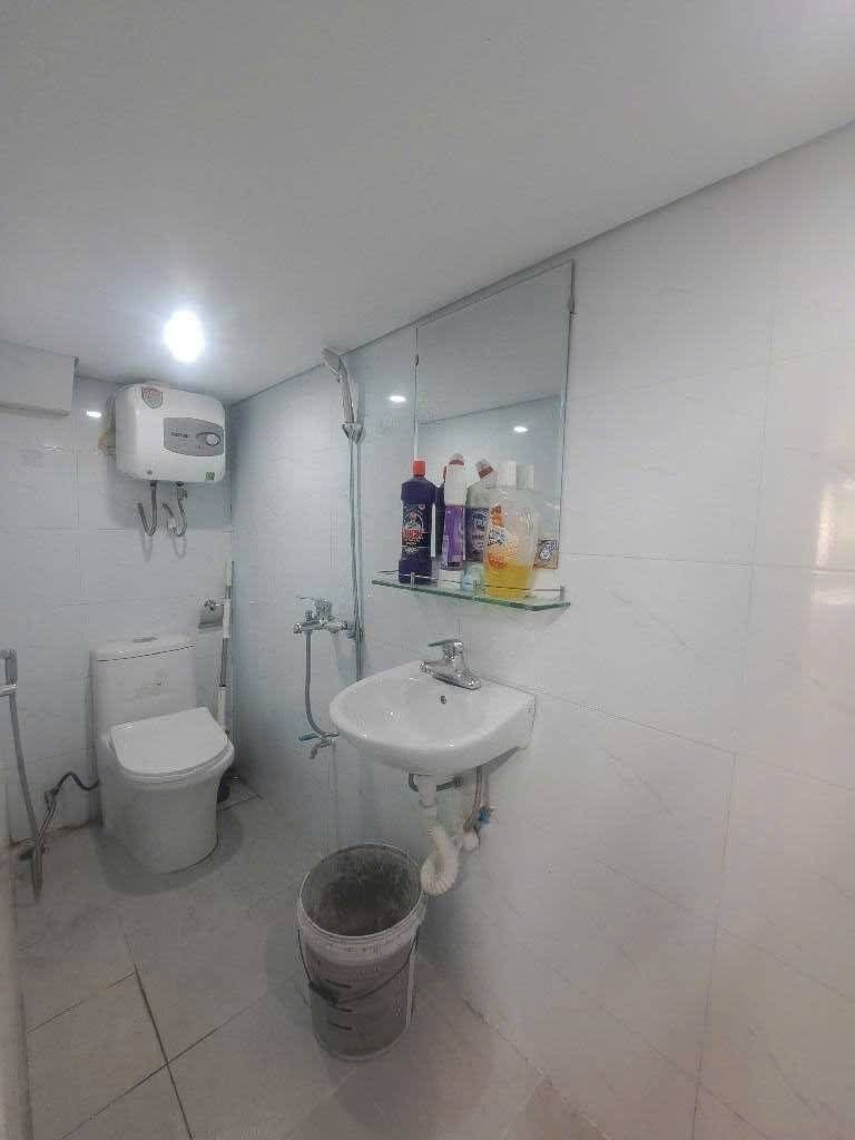 Bán nhà Tập thể Tân Mai - diện tích 55m2 2 tầng - Ô tô đỗ cửa - giá 3,75 tỷ