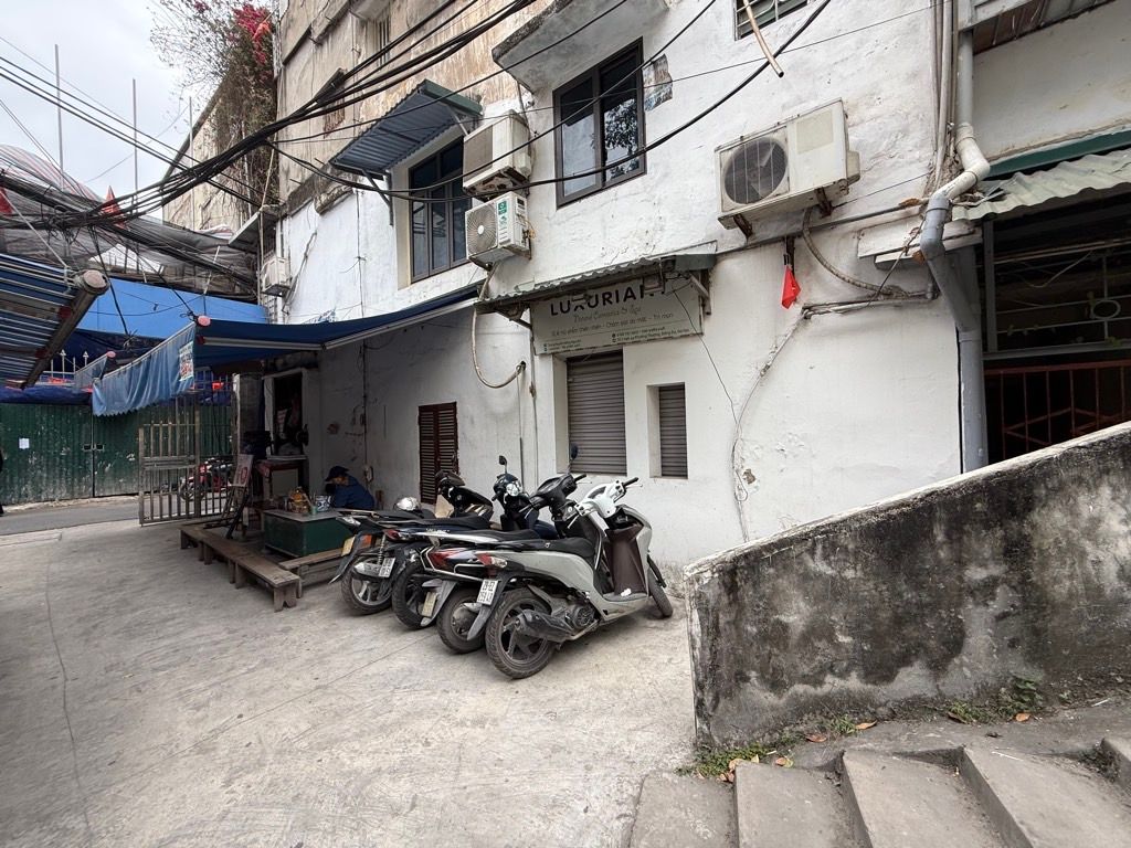 Bán nhà Khương Thượng - diện tích 65m2 1 tầng - Lô góc 3 mặt thoáng - giá 8,5 tỷ