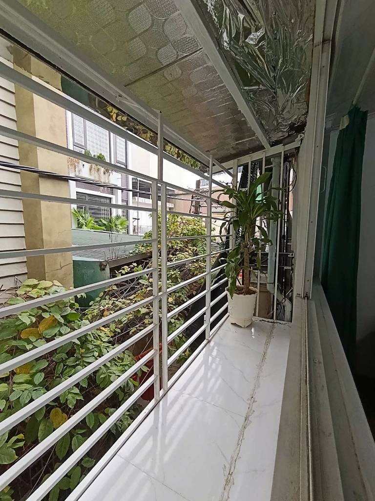 Bán nhà Nguyễn Chính - diện tích 30m2 2 tầng - Ô TÔ TRÁNH - giá 3,6 tỷ