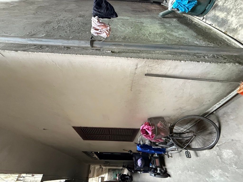 Bán nhà Ngõ Lệnh Cư - diện tích 41.4m2 3 tầng - GẦN PHỐ - DÂN XÂY CHẮC CHẮN - giá 13,5 tỷ