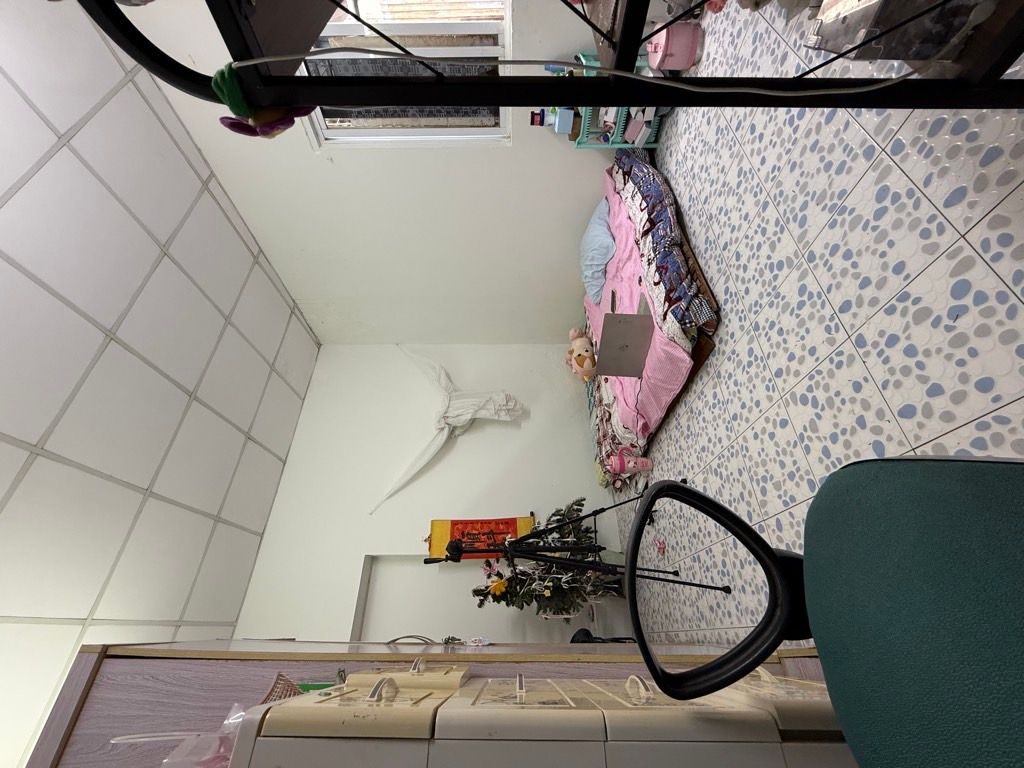 Bán nhà Ngõ Lệnh Cư - diện tích 41.4m2 3 tầng - GẦN PHỐ - DÂN XÂY CHẮC CHẮN - giá 13,5 tỷ