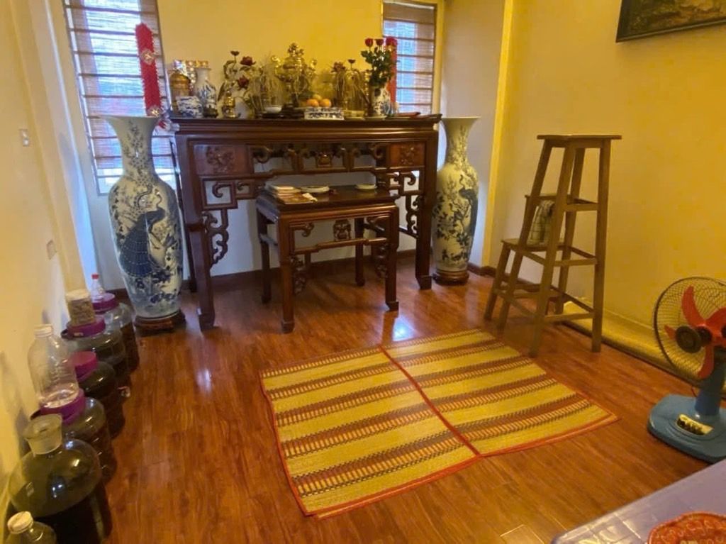 Bán nhà Nguyễn Trãi - diện tích 28m2 5 tầng - Mặt phố trung tâm quận - giá 19 tỷ