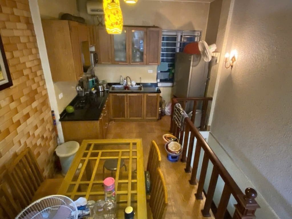 Bán nhà Nguyễn Trãi - diện tích 28m2 5 tầng - Mặt phố trung tâm quận - giá 19 tỷ